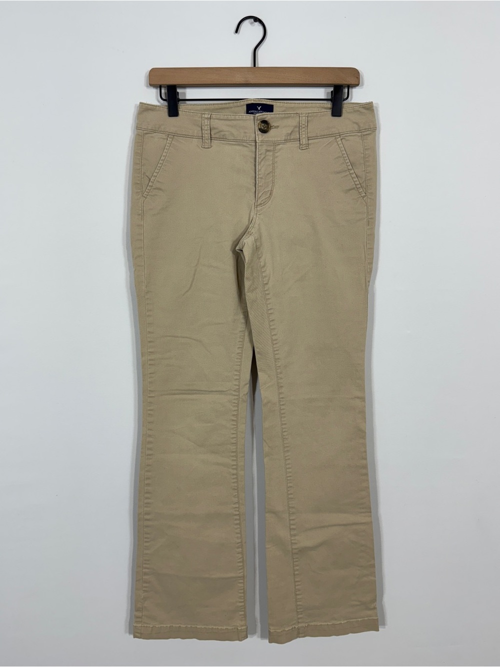 WP31 {American Eagle} "Kick Boot" Brown Mid Rise Bootcut Chino Khaki Pants